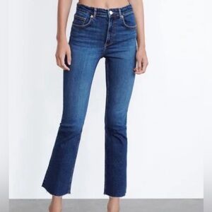 Zara Mid-Rise Mini Flare Ankle Grazer Jean with Raw Hem